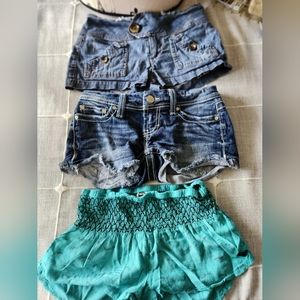 BUNDLE XS Jean Shorts & Lounge Shorts